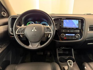 Mitsubishi Outlander 2015