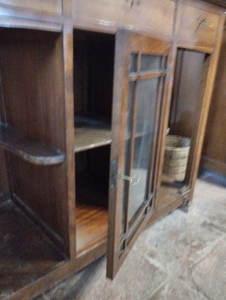 Aparador antiguo madera con espejo y vitrina
