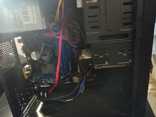 Desktop miniATX Dual Quad Q600 4GB RAM Win 10