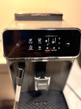 Cafetera automática Philips Series 2200