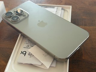 iPhone 15 Pro Max 256GB Plata