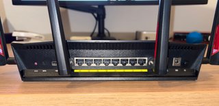 Router Asus RT-AC88U