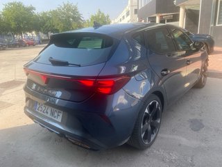 CUPRA Leon 2025 pegatina 0 emisiones