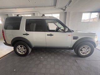 Land Rover Discovery 2.7 TDV6 SE
