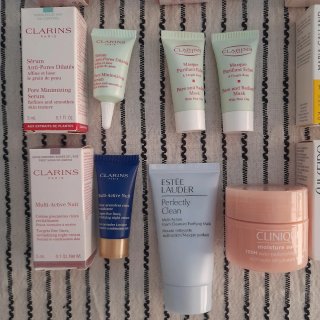 Lote de 17 cremas Clarins, Clinique, Lancome, etc.