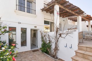 Casa de vacaciones cerca de la playa con 4 terraza