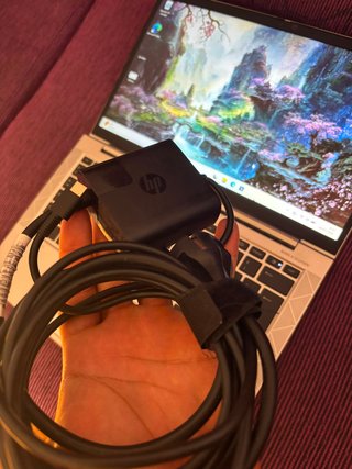Portátil HP i5 10Gen 16GB RAM Plata