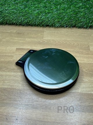 Báscula de Cocina Digital con Pantalla LCD Amazon Basics