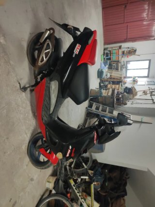 Aprilia SR 50 Racing Scooter
