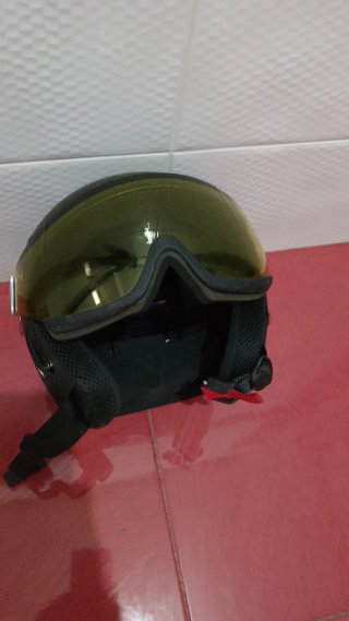 Casco Bolle con visor