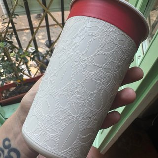 Taza de viaje illy por Zagnoli - nunca usada