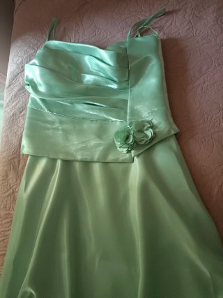 Abito da cerimonia verde