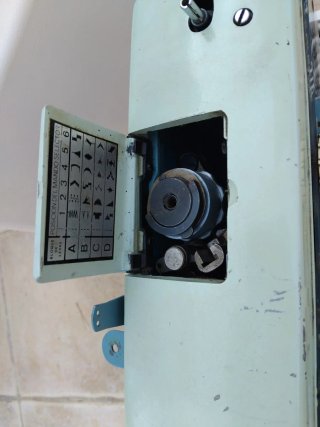 Máquina de coser Alfa Automátic vintage