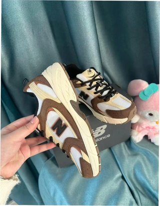 New Balance 530 Marrón Talla 38