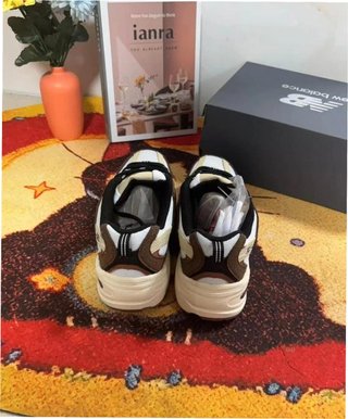 New Balance 530 Marrón/Beige Talla 39.5