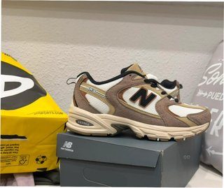 New Balance 530 Talla 45 Marrón Beige