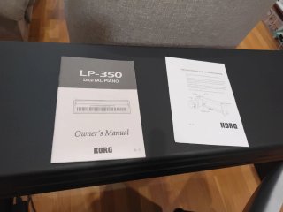 Piano Digital Alta  gama Korg LP-380 Negro