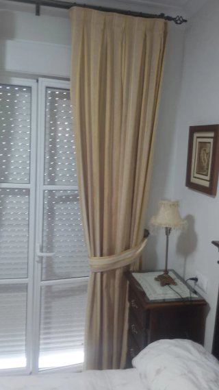 Tende Beige e Gialle