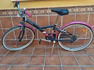 Bicicleta niña B'TWIN rosa y azul