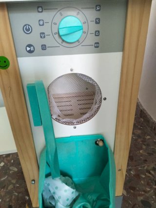 Cocinita de madera para niños
