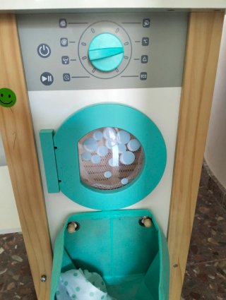 Cocinita de madera para niños