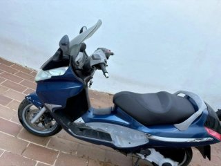 Piaggio X8 Premium 125
