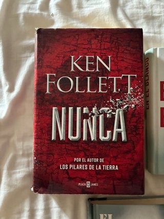 Lote 6 libros ken follet, perez reverte…