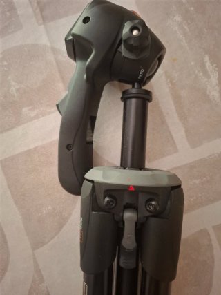 Trípode Manfrotto 785B