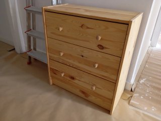 Cajonera de madera Ikea