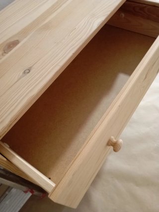 Cajonera de madera Ikea