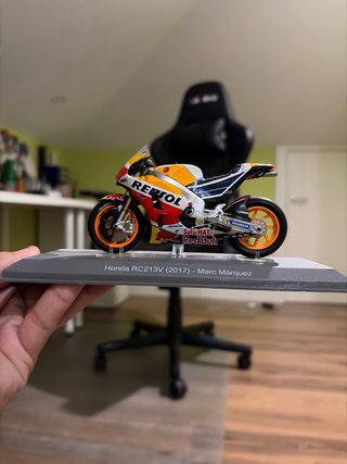 Mini Moto GP Marc Marquez y Valentino Rossi