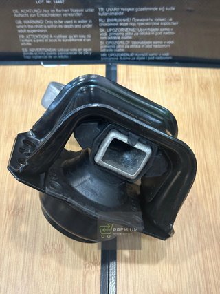 Soporte de del motor del Peugeot 207 CC 437648629