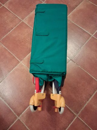 Minicuna de viaje plegable