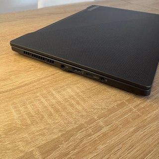 ASUS ROG Zephyrus G14 Ryzen 7/RTX 3050/16G da 14 pollici