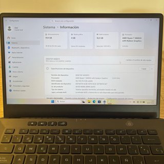 ASUS ROG Zephyrus G14 Ryzen 7/RTX 3050/16G da 14 pollici