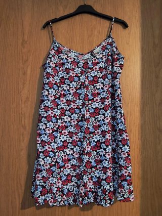Vestito floreale con spalline