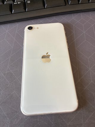 iPhone SE 128GB