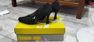 Zapatos de tacón negros