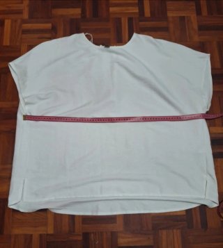 Blusa blanca fluida Primark Talla 46