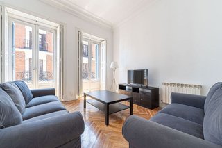 Piso en alquiler en Universidad - Malasaña en Madrid