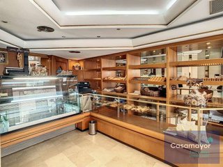 Local comercial en alquiler en Ensanche - Diputación en Alicante