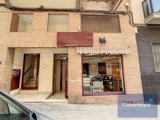 Local comercial en alquiler en Ensanche - Diputación en Alicante