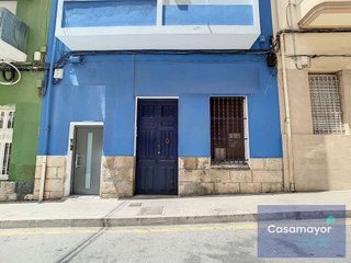 Local comercial en alquiler en Ensanche - Diputación en Alicante