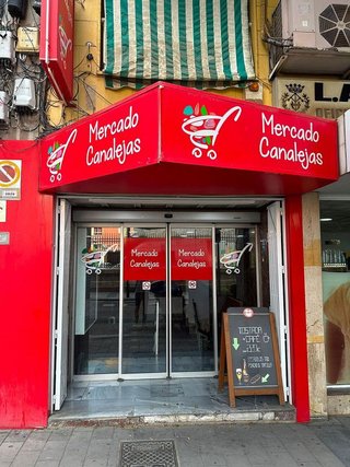 Local comercial en alquiler en Ensanche - Diputación en Alicante