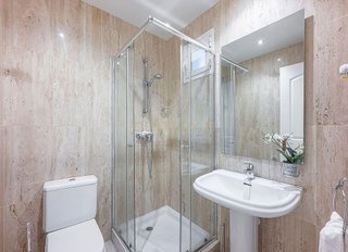 Piso en alquiler en Elviria en Marbella
