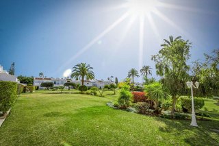 Piso en venta en Los Naranjos - Las Brisas en Marbella