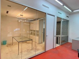 Local comercial en alquiler en El Poble Sec - Parc de Montjuïc en Barcelona