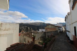 Casa en venta en Benaoján