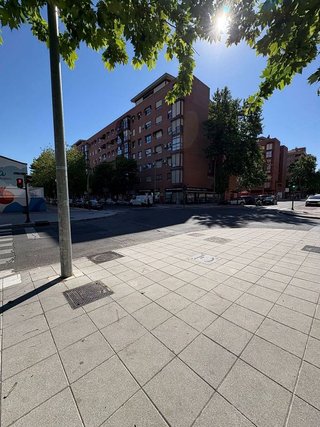 Local comercial en alquiler en Parque Lisboa - La Paz en Alcorcón