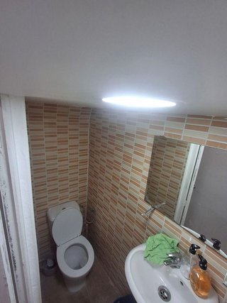 Local comercial en alquiler en Nou Moles en Valencia